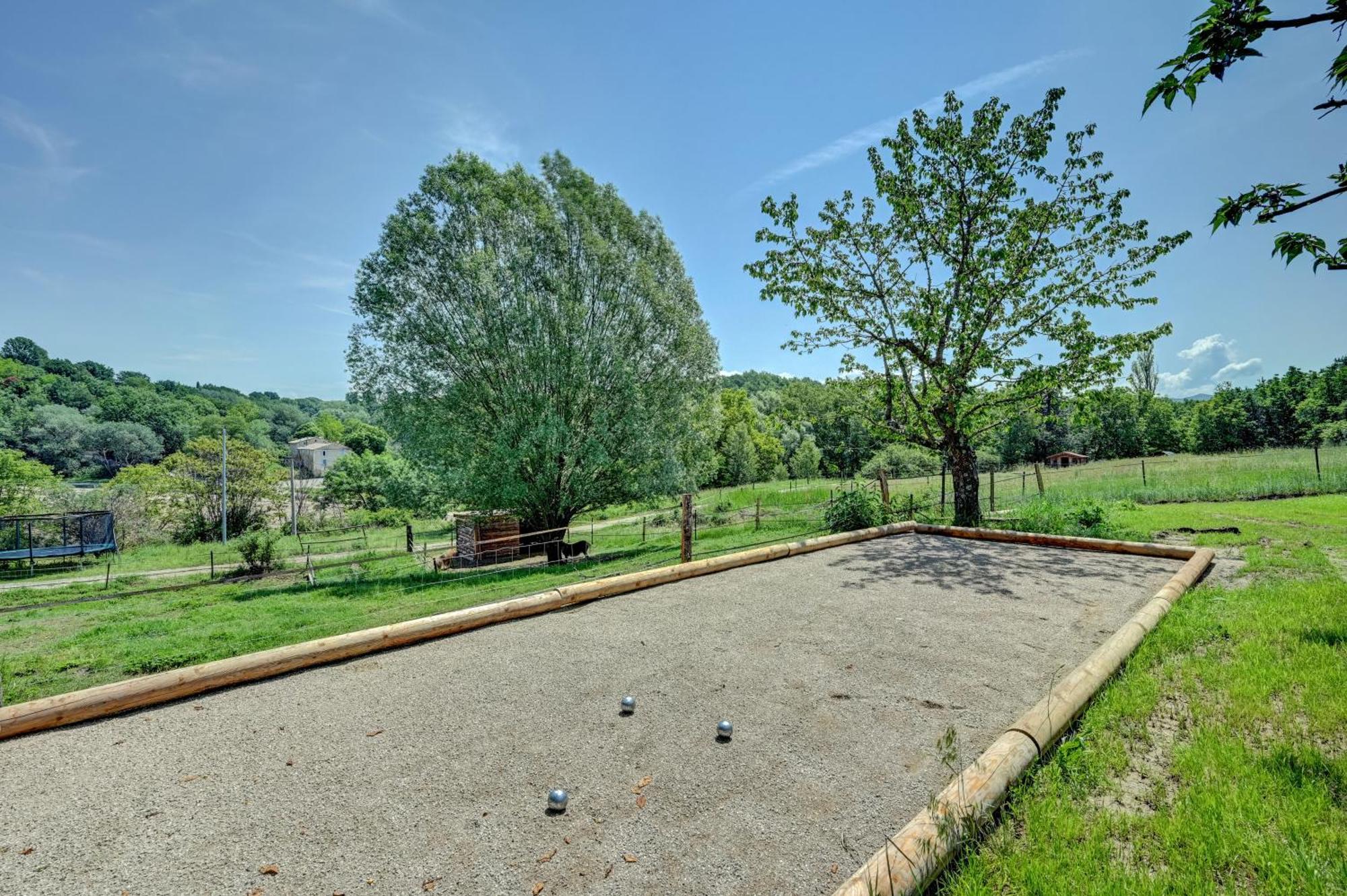 Domaine Bellavigne Gites Et Spa Forcalquier Exterior foto