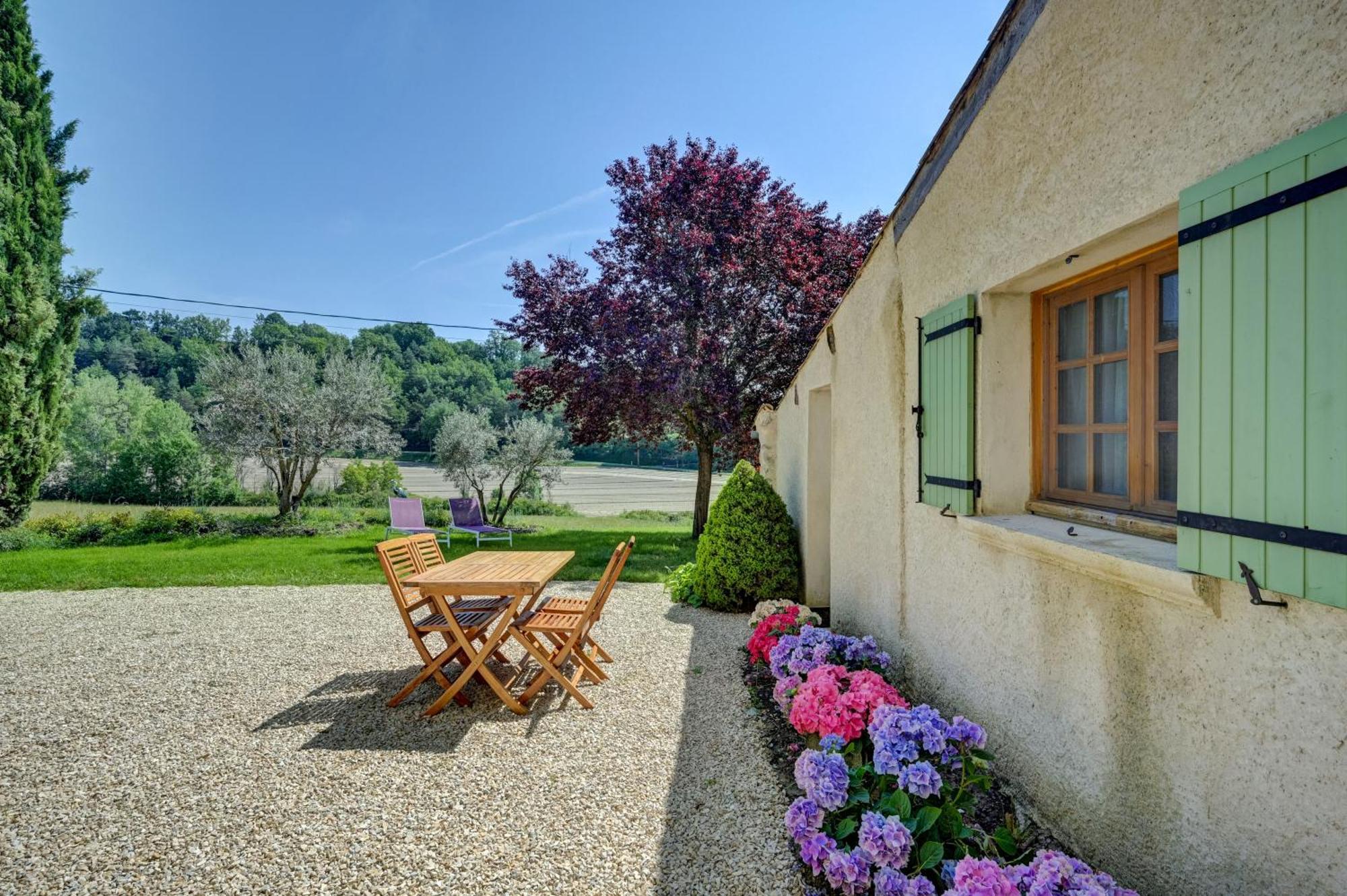 Domaine Bellavigne Gites Et Spa Forcalquier Exterior foto